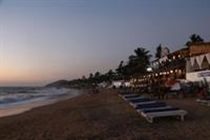 Fabhotel Anjuna Beachfront Bagian luar foto